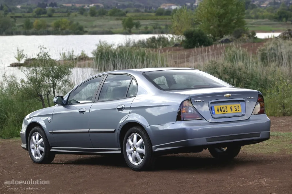 Chevrolet Evanda