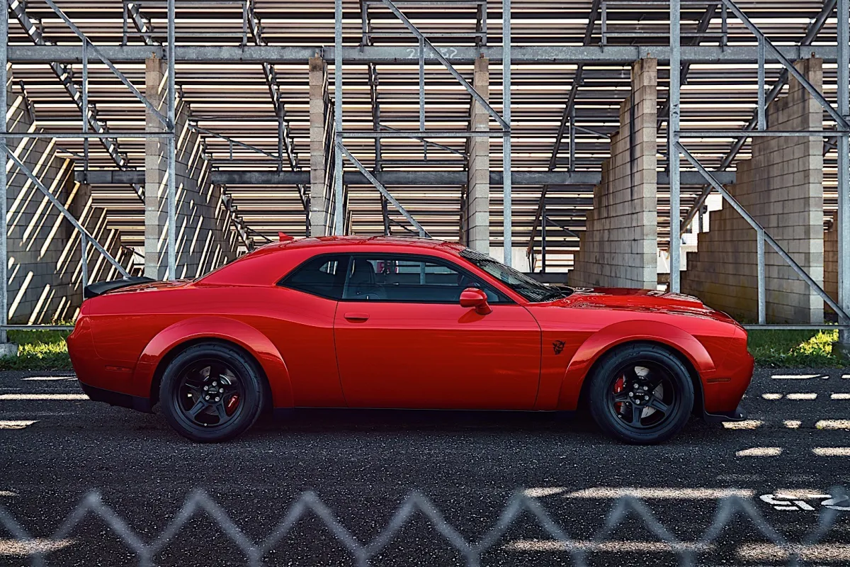 Dodge Challenger SRT Demon