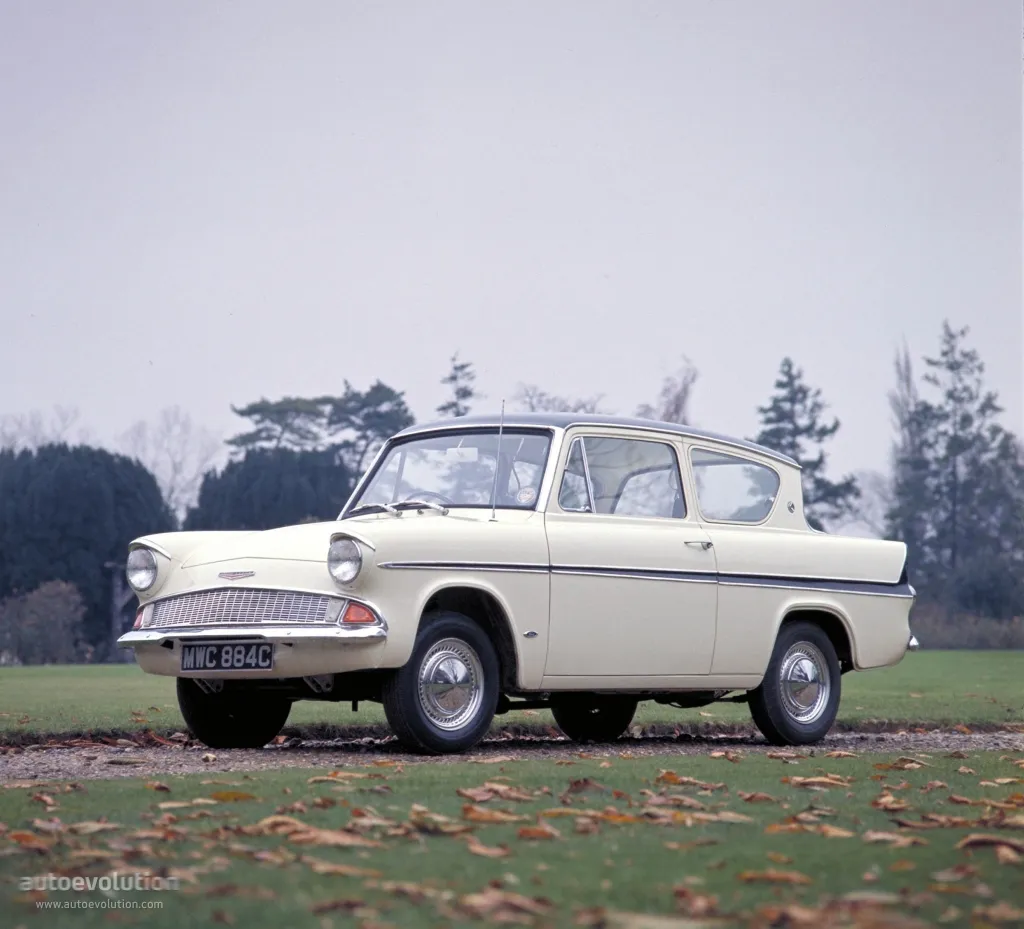 Ford Anglia 105E