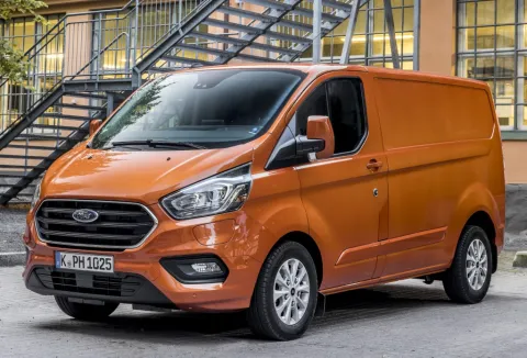 Ford Turneo Custom