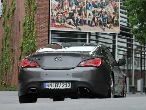 Hyundai Genesis