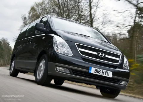 Hyundai i800 / H-1