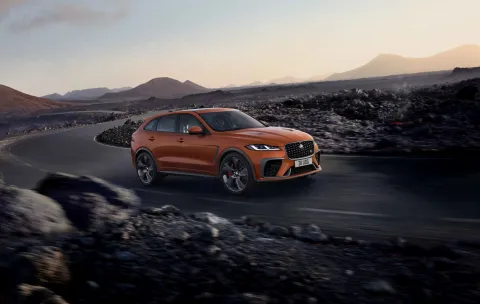 Jaguar F-Pace SVR