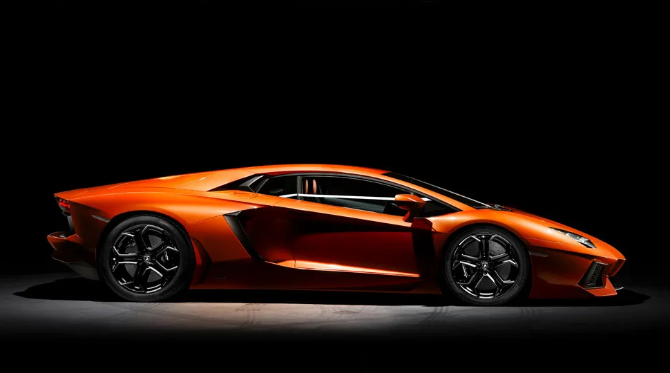 Lamborghini Aventador LP 700-4