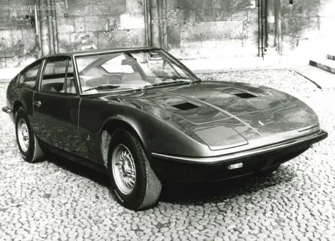 Maserati Indy