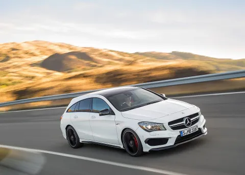 Mercedes-AMG CLA 45 Shooting Brake