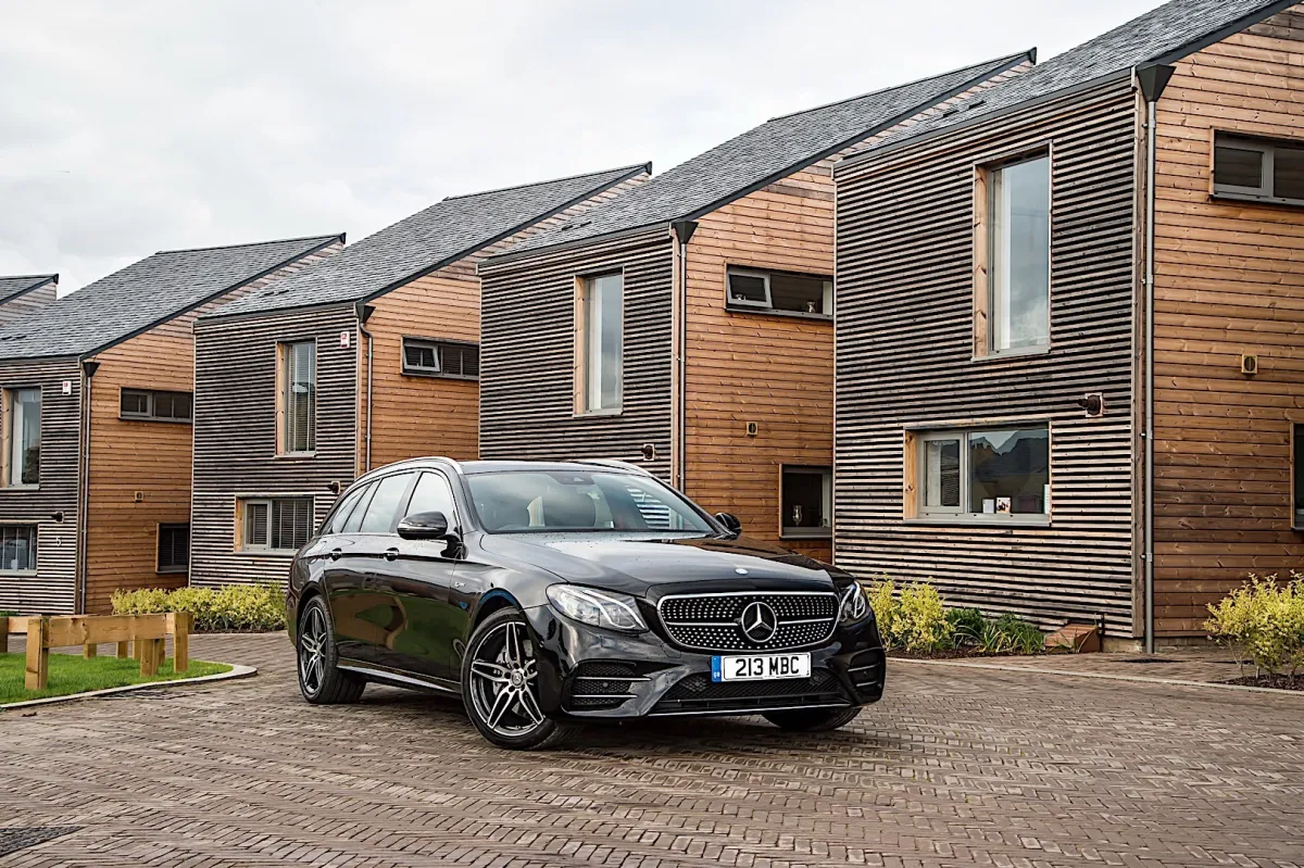 Mercedes-AMG E43 AMG T-Modell (S213)