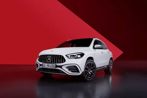 Mercedes-AMG GLA 35