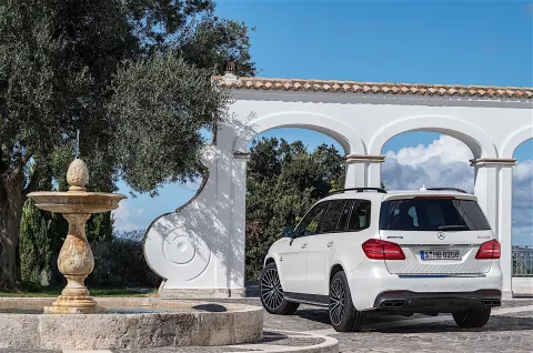 Mercedes-AMG GLS 63