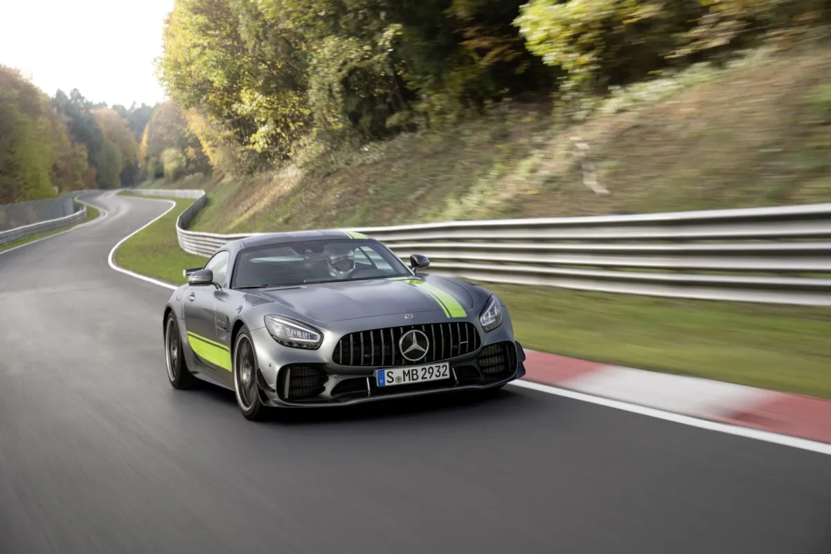 Mercedes-AMG GT R PRO