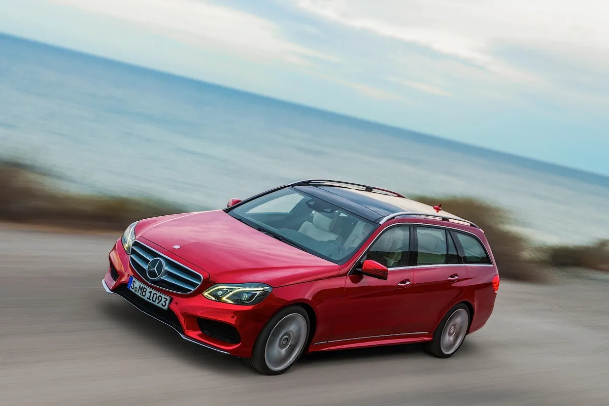 Mercedes-Benz E-Class T-Modell (S212)