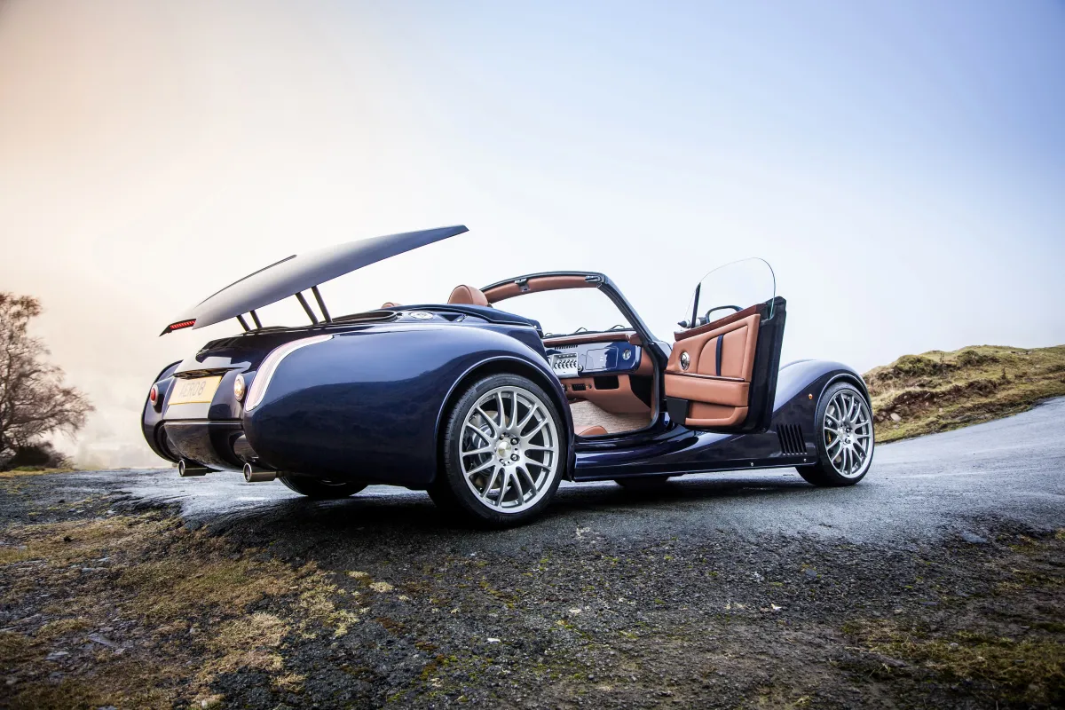 Morgan Aero 8