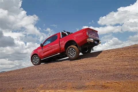 Nissan Navara NP300 King Cab