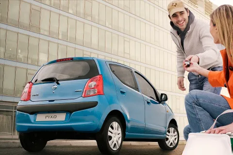 Nissan Pixo