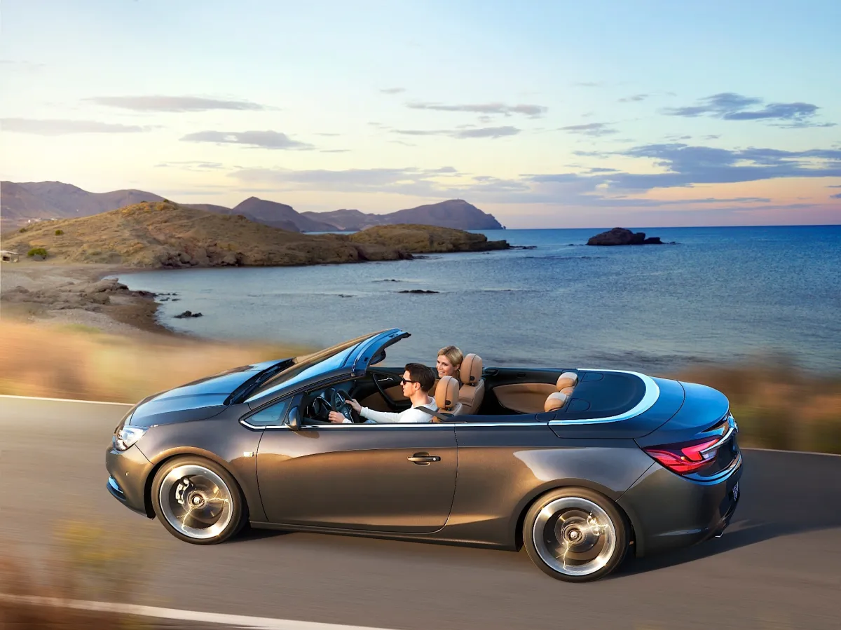 Opel Cascada Coupe Cabrio