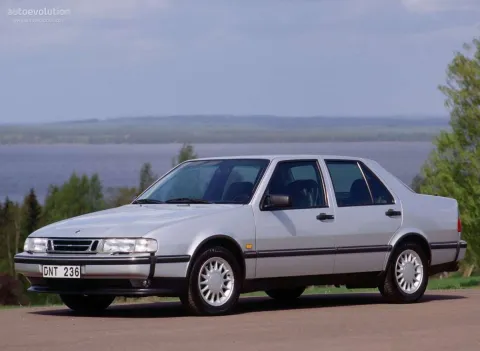 Saab 9000 CD