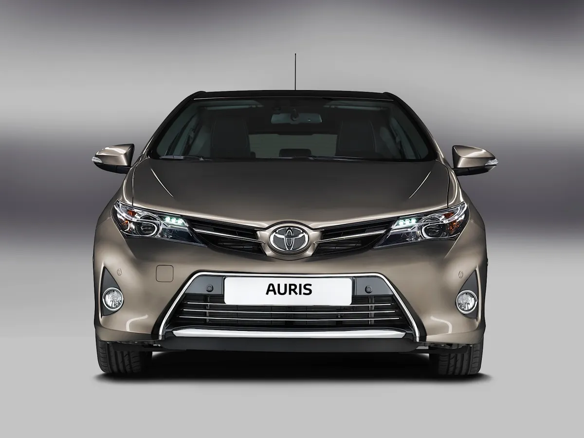 Toyota Auris 5 Doors