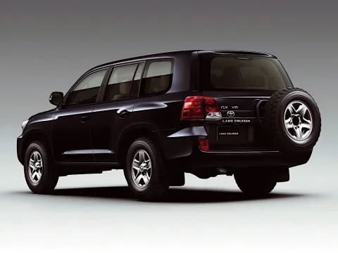 Toyota Land Cruiser 200 / V8