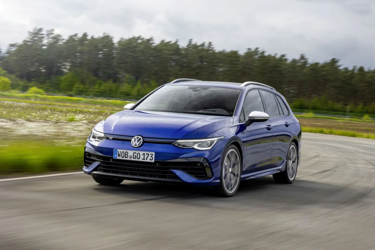 Volkswagen Golf R Variant