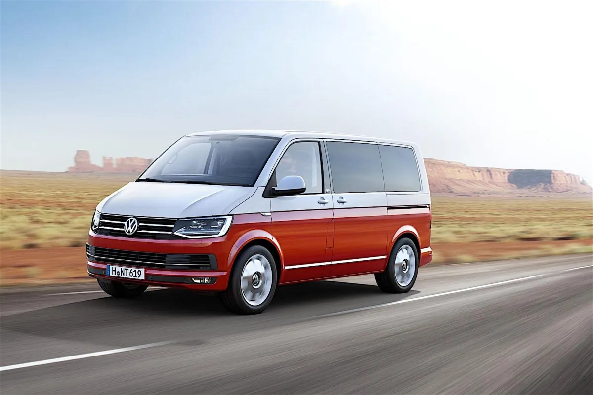 Volkswagen Transporter Kombi (T6)