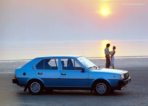 Volvo 345